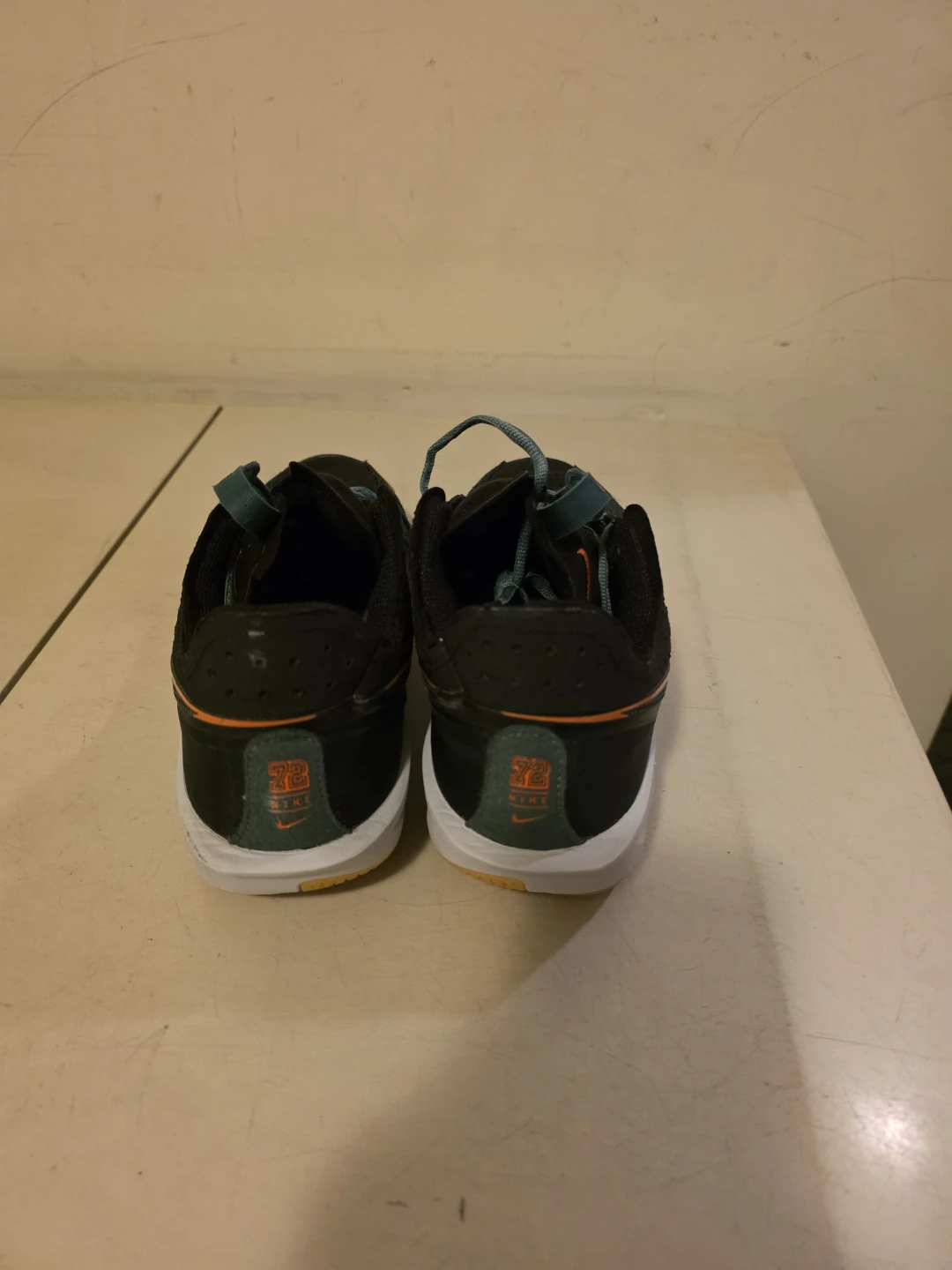Nike GT Cut 3 Size 9 - photo 3