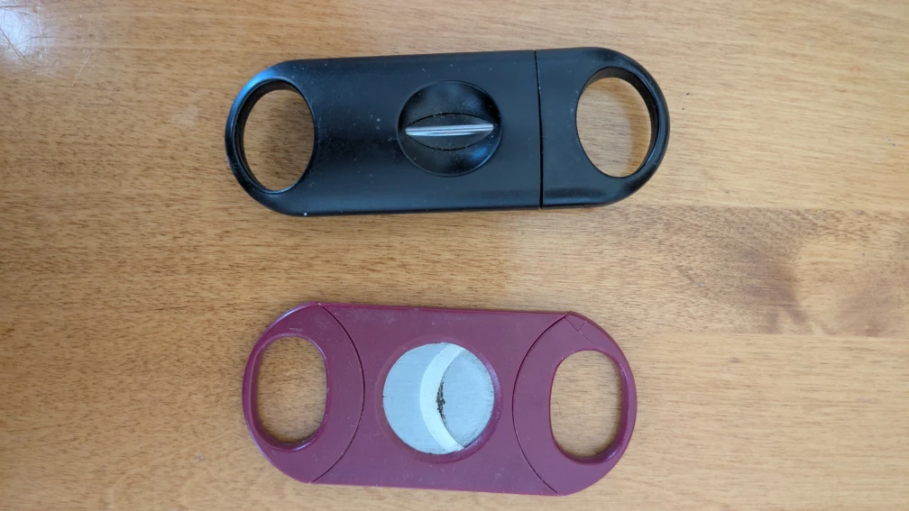2 Cigar Cutters - Black and Burgundy