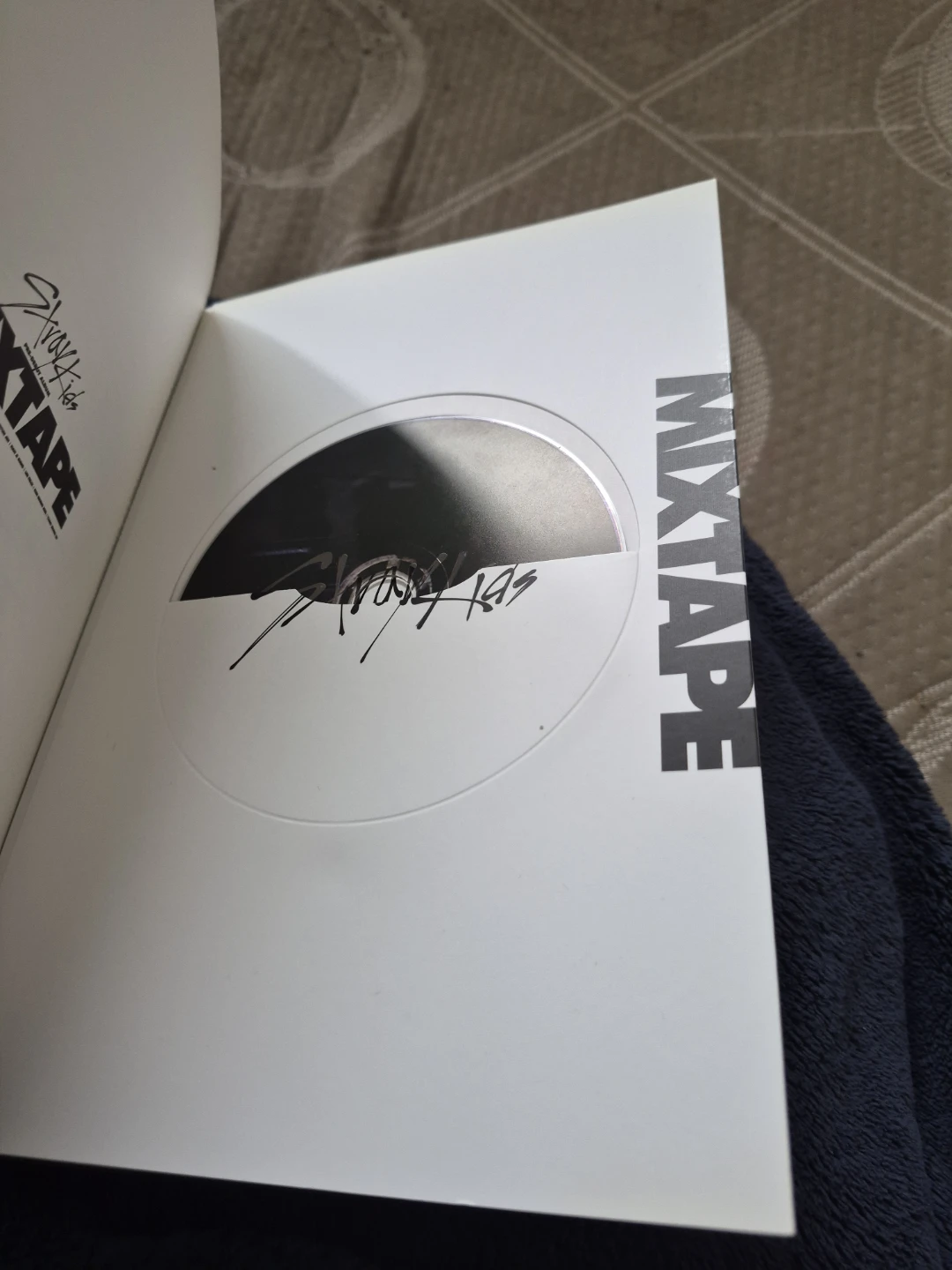 Stray Kids Mixtape Pre-Debut Album CD - photo 3