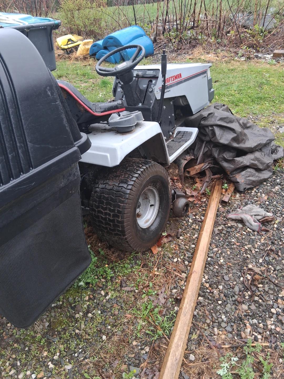 Craftsman ride on tractor LT4000 18 hp engine - photo 2