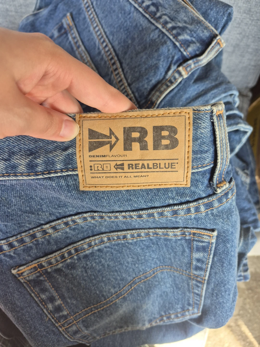 Real Blue Denim Jeans - Size 32/32 - photo 2