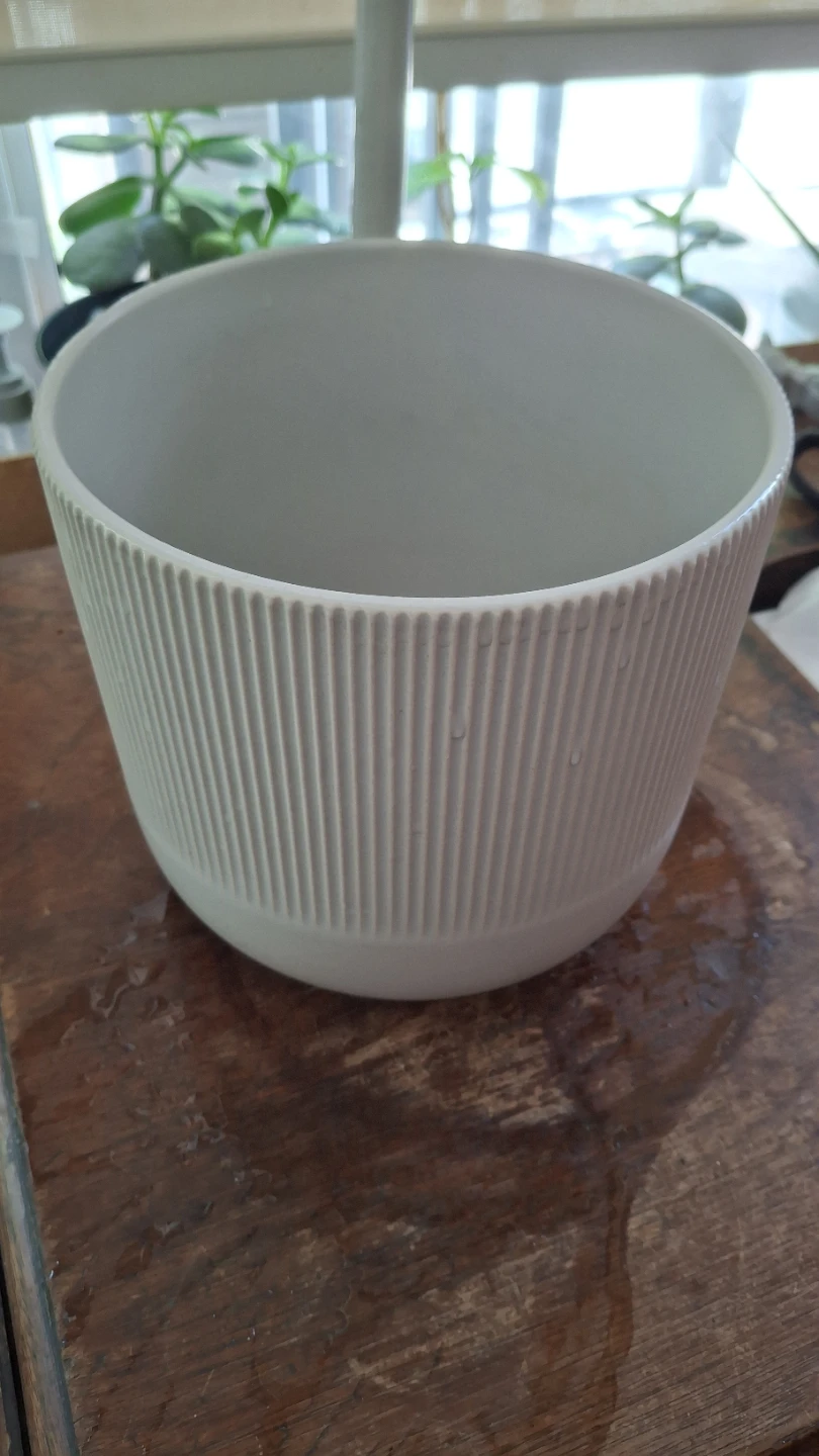 White Ribbed Planter Pot