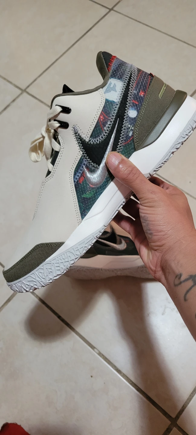Nike LeBron Witness 5 Faze Clan Basketball Shoes - photo 2