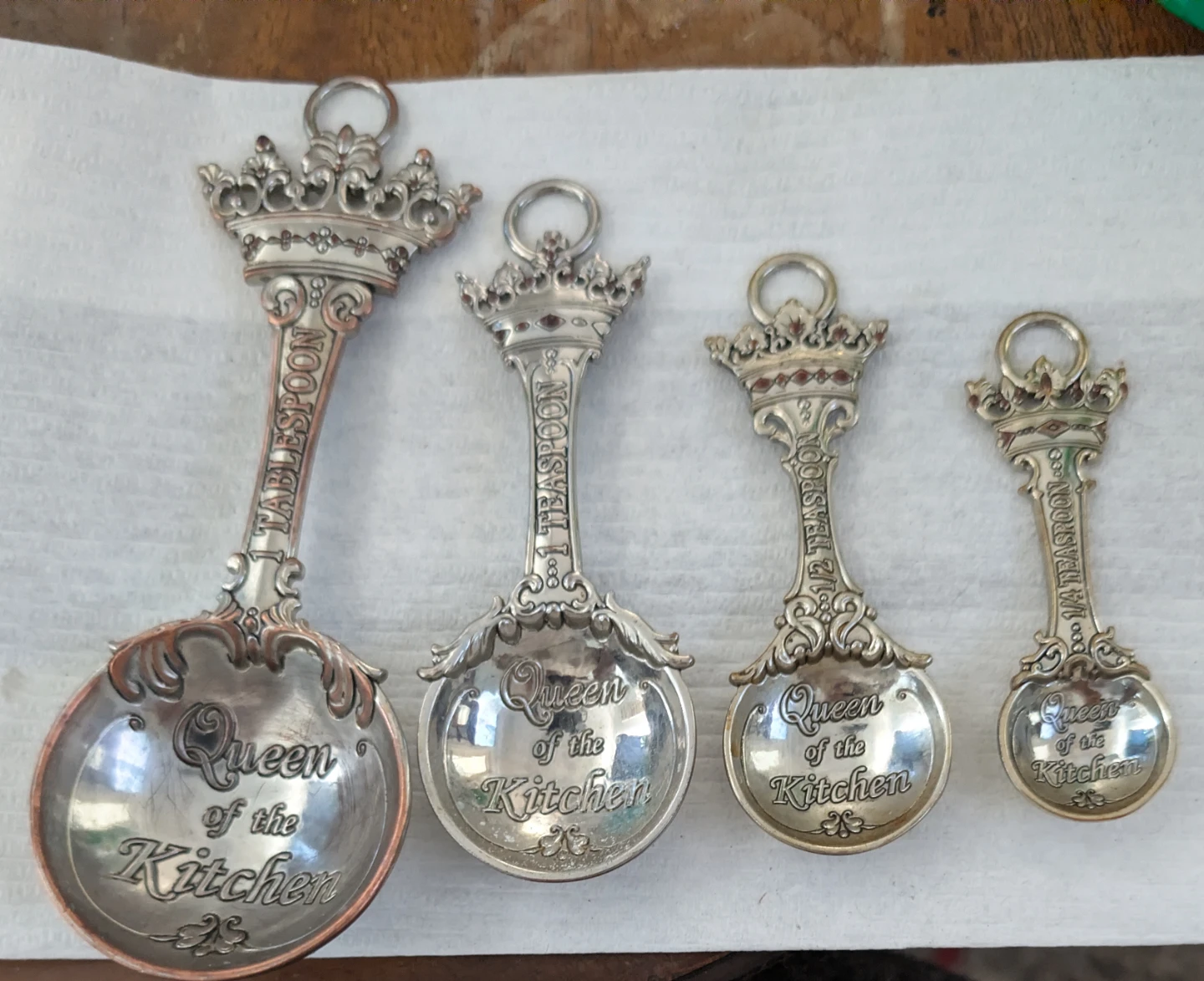 Queen of the Kitchen Measuring Spoons Set