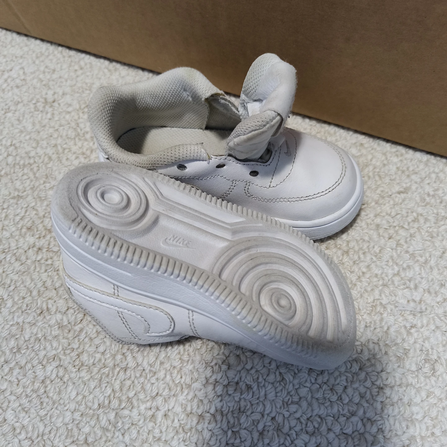 Toddler Nike Air Force 1 Shoes Size 8C White - photo 2
