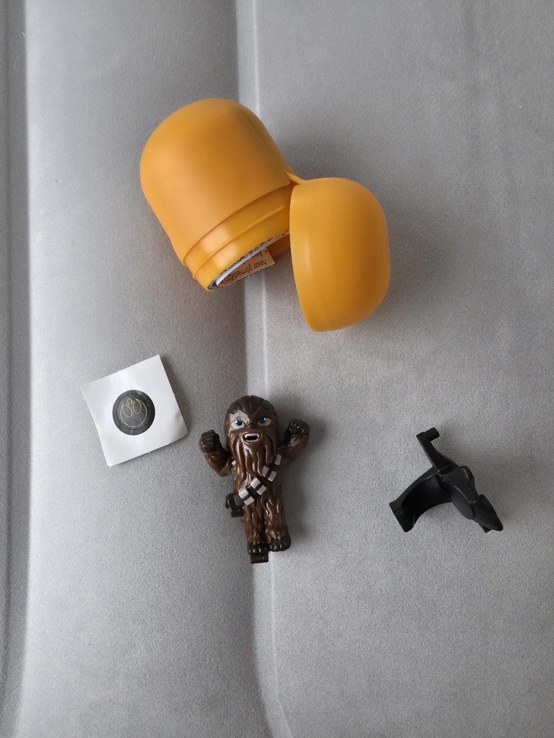 Star Wars Kinder Surprise Toy - Chewbacca