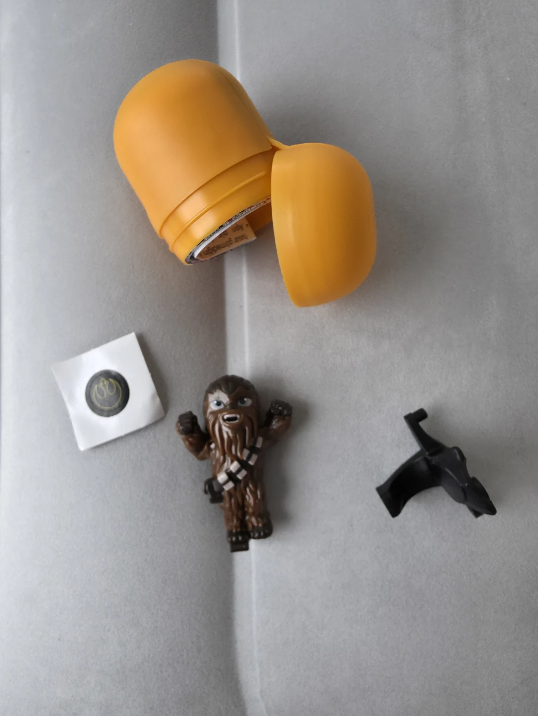 Star Wars Kinder Surprise Toy - Chewbacca - photo 2