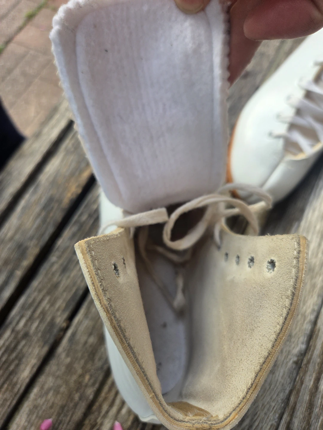 Dominion Canada White Figure Skates size 8 - photo 3