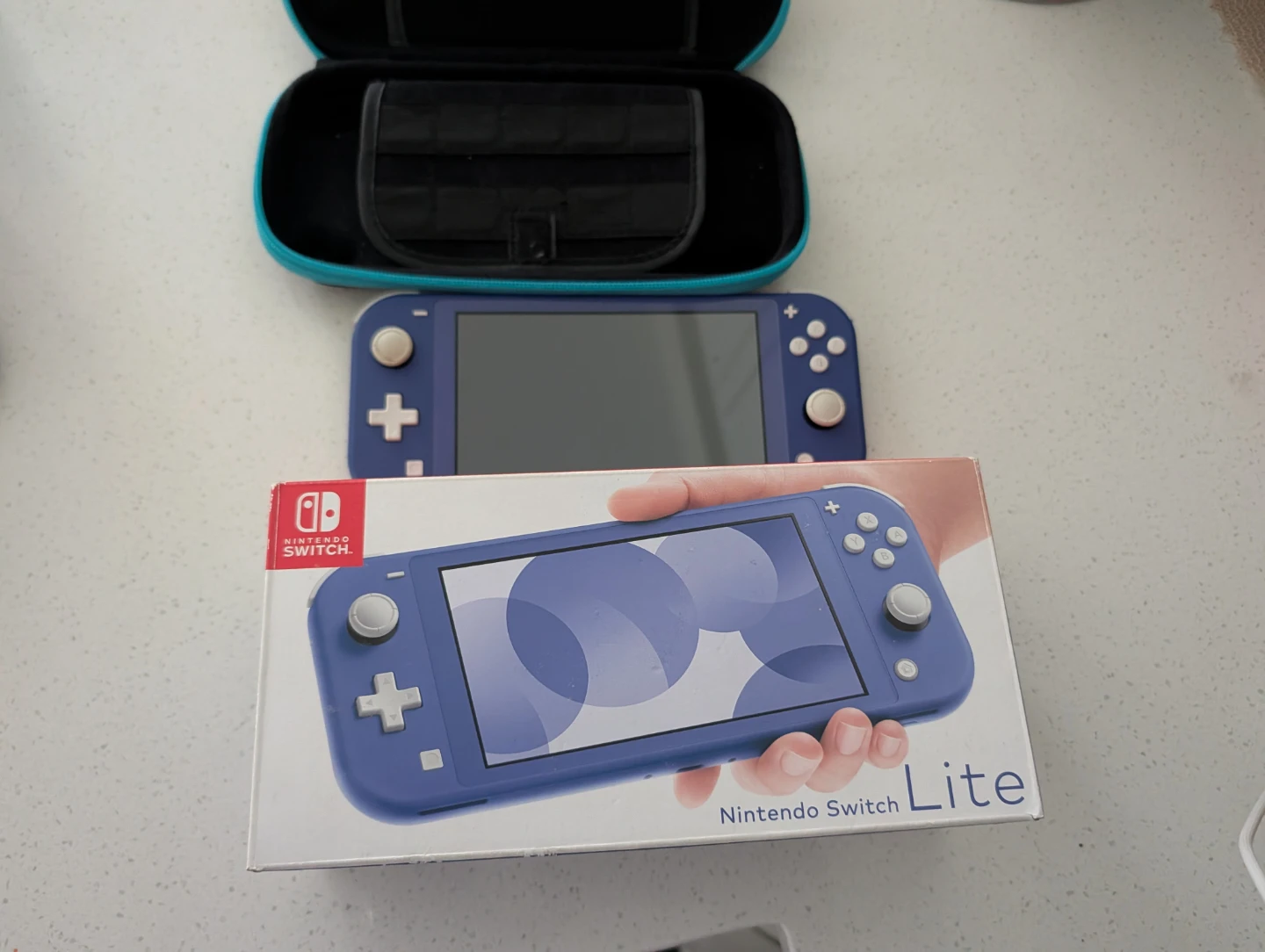 Nintendo Switch Lite Carrying Case and Console