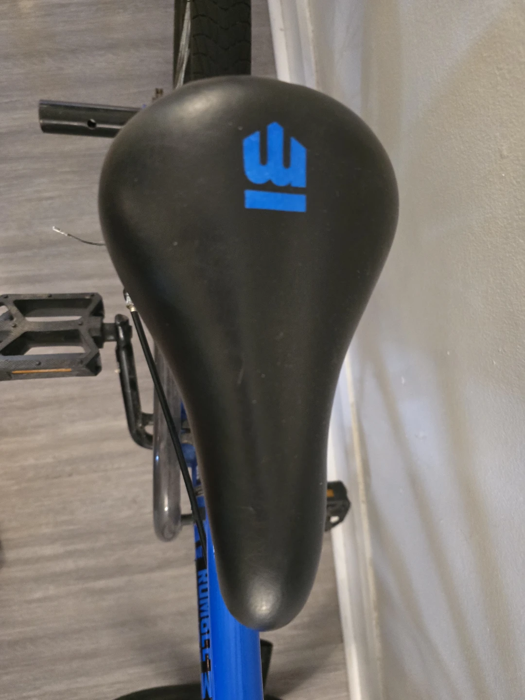 18in Mongoose BMX Bike with helmet - photo 2