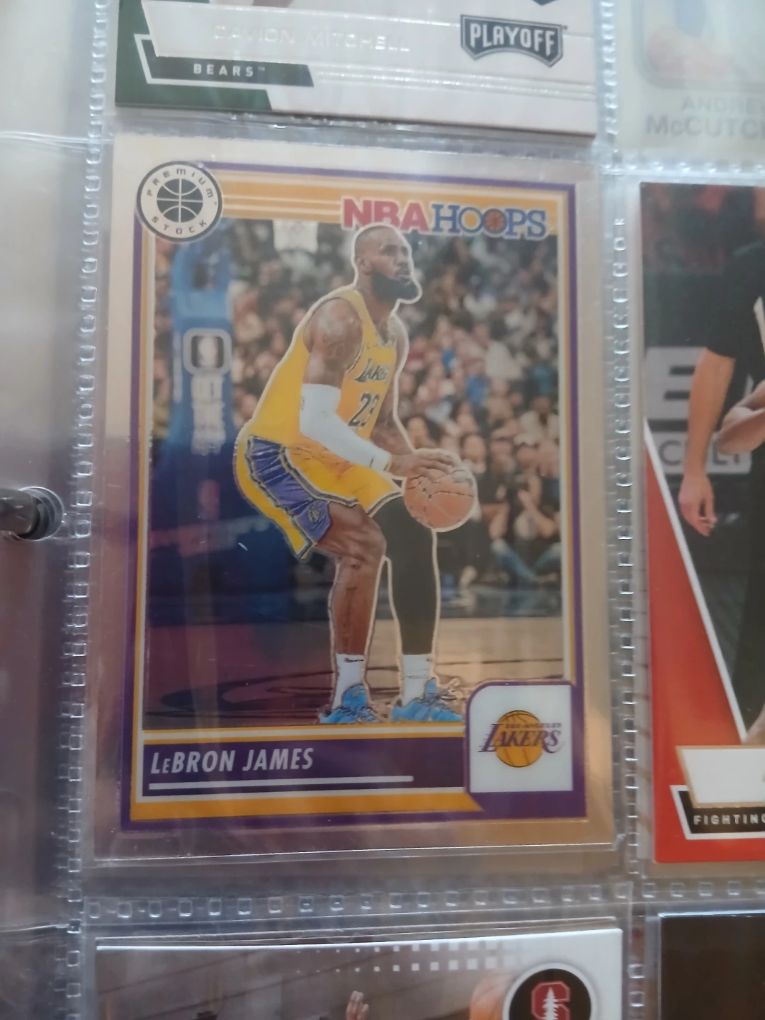 2022-23 NBA Hoops LeBron James Basketball Card