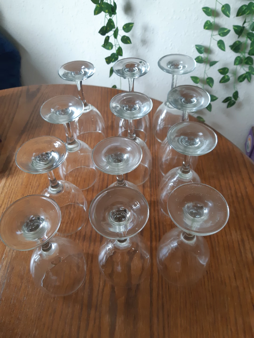 Set of 12 Clear Stemmed Glasses