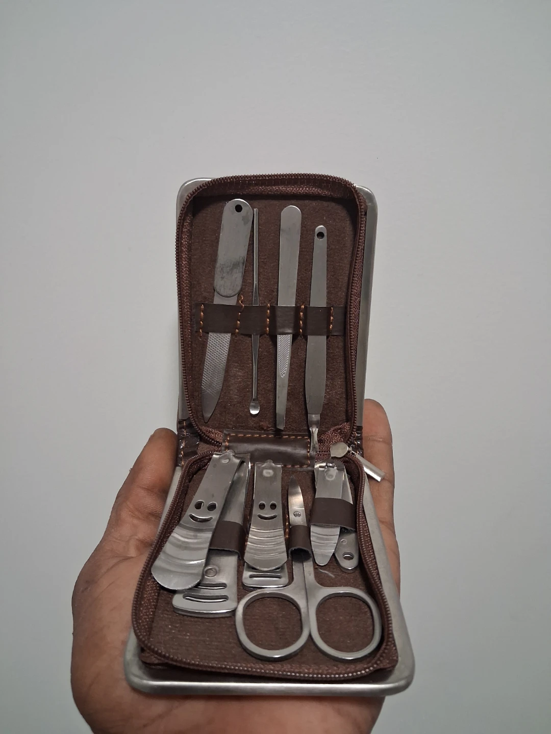 Manicure and Pedicure Set - photo 2
