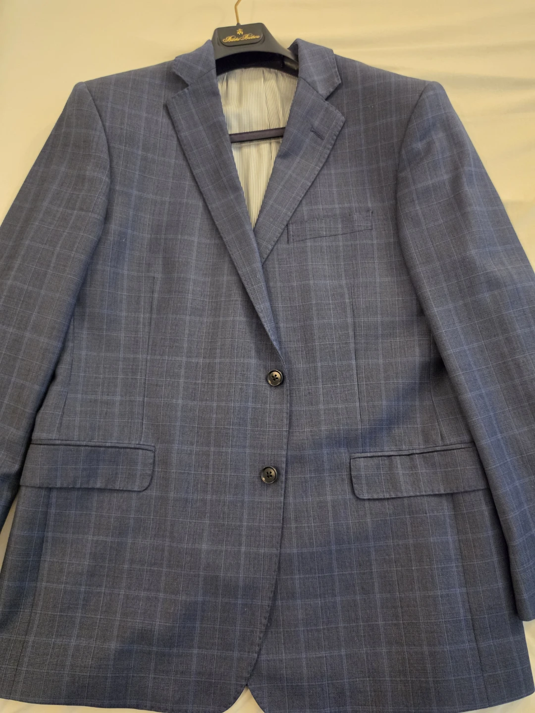 Brooks Brothers Explorer Regent Fit suit jacket