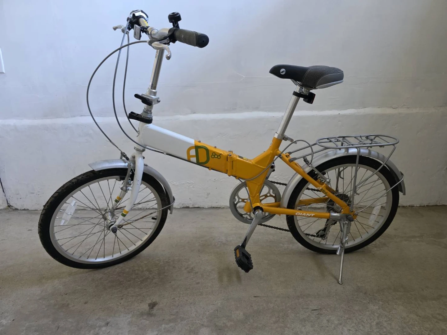 Giant FD 806 Folding Bike (Yellow/White)