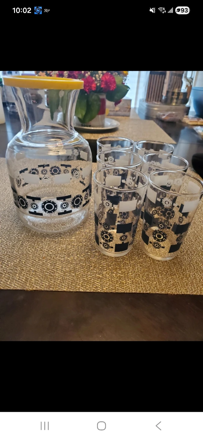 Vintage Glass Pitcher and 4 Tumblers Set