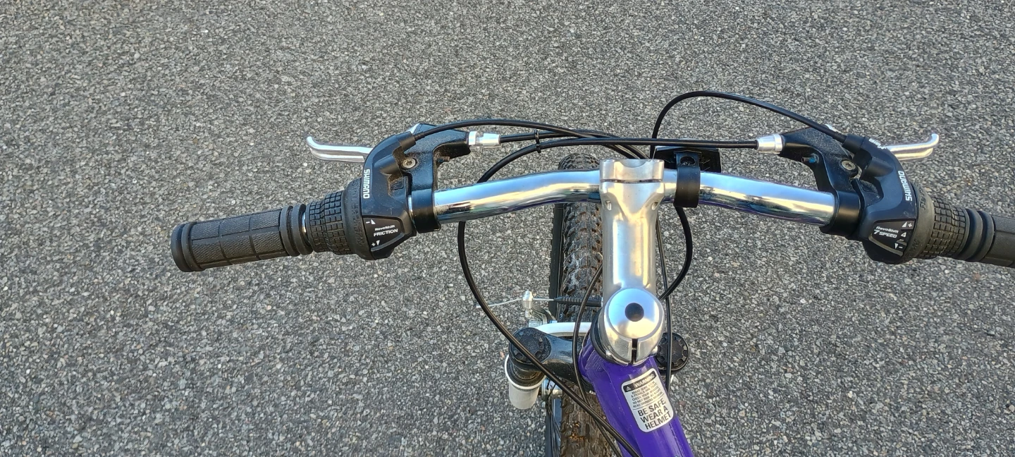 Schwinn Ranger Female 24" Mountain Bike - photo 5