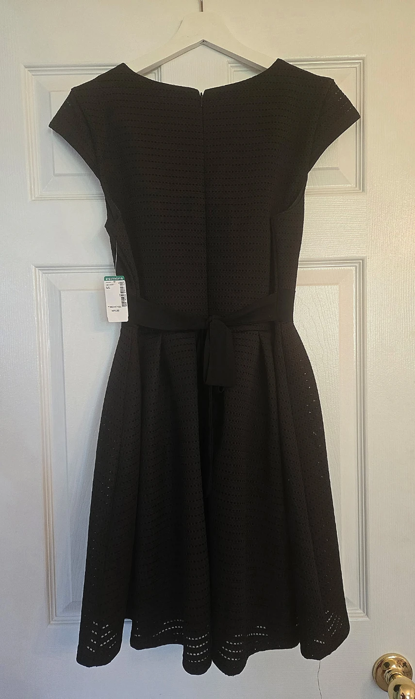 Simons Red, Pink and Black Textured cap sleeve Dresses - photo 5