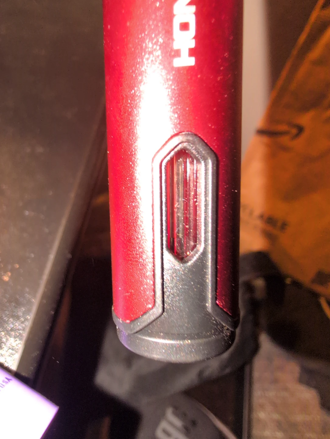 Honest Plasma Lighter Red - photo 4