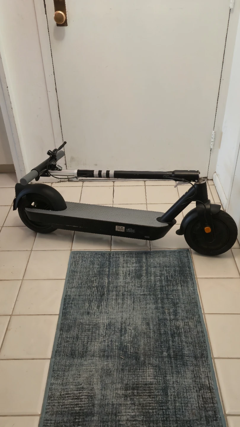 OKAI - NEON Pro Scooter w/ NFC key & OKAI Smart Helmut - photo 3