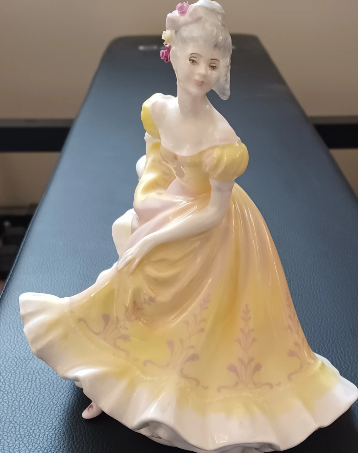 Royal Doulton "Ninette" figurine. - photo 4