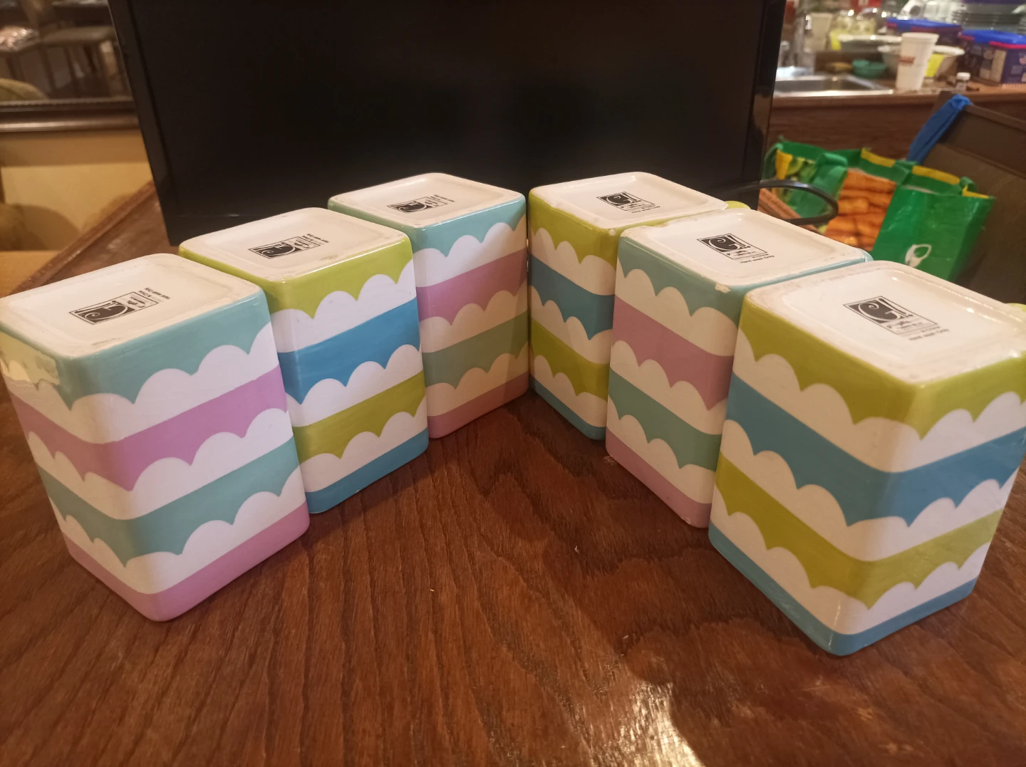 Set of 6 Plastic Cups