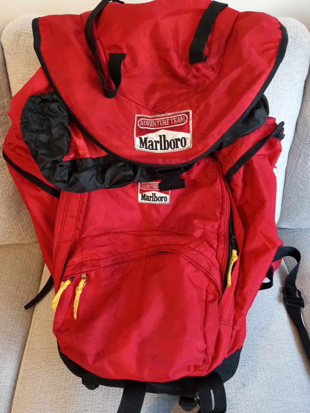 Marlboro Adventure Team Red Backpack - photo 4