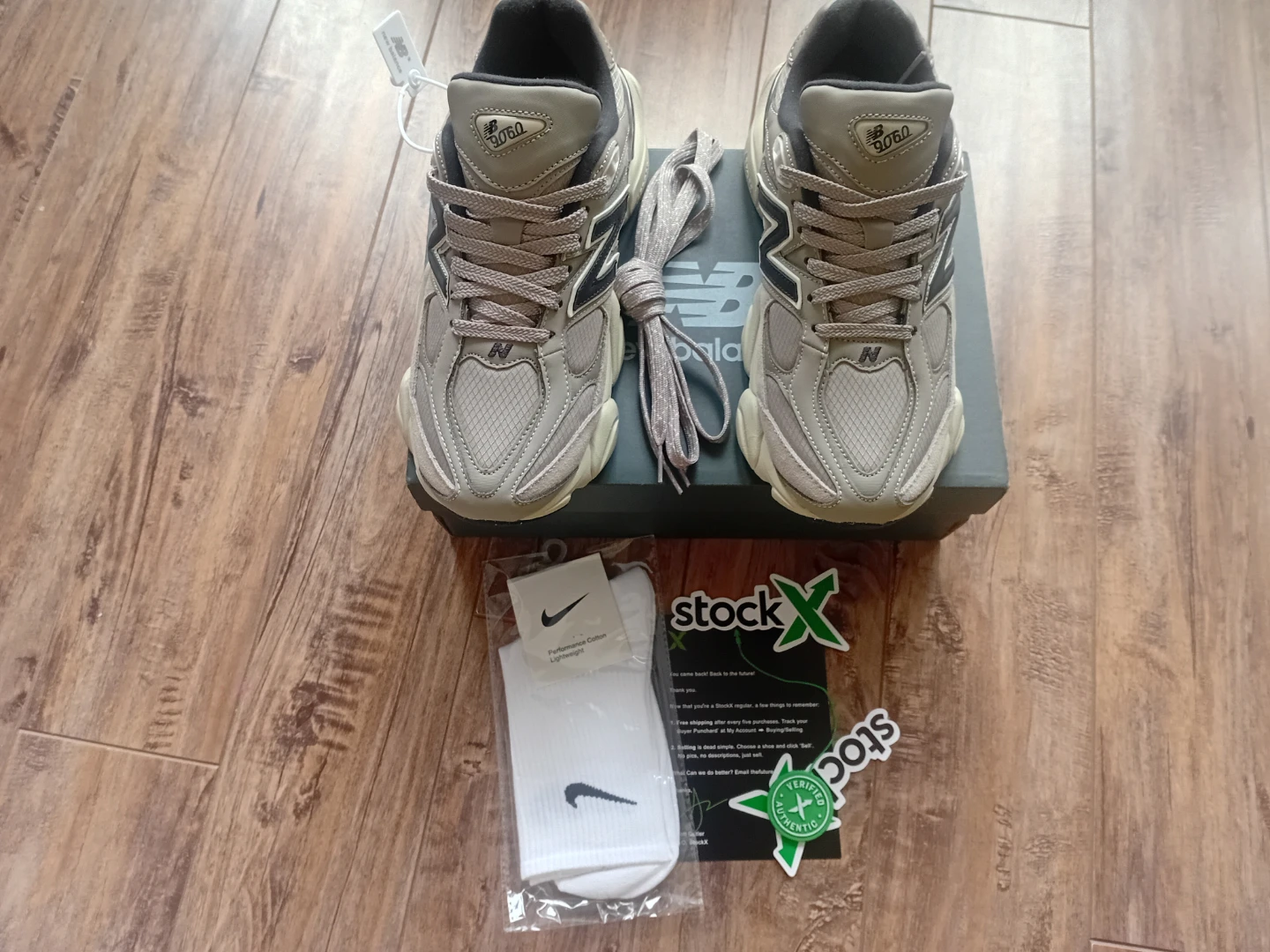 New Balance 9060 Running Shoes