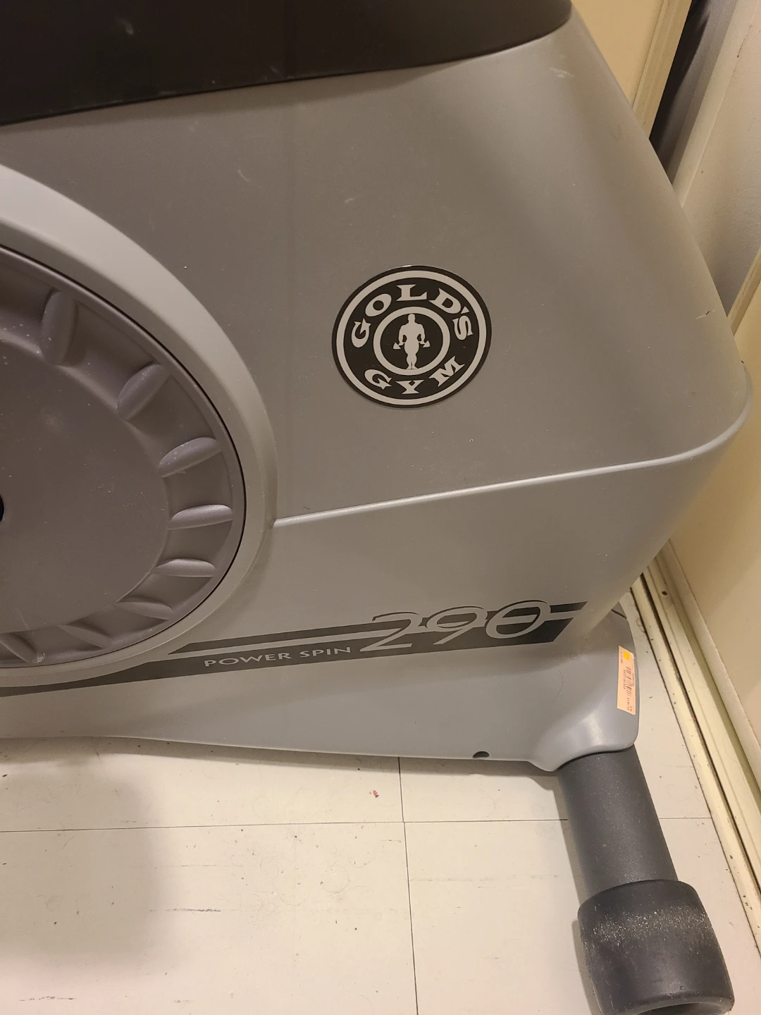 Gold's Gym 290C Power Spin Bike - photo 2