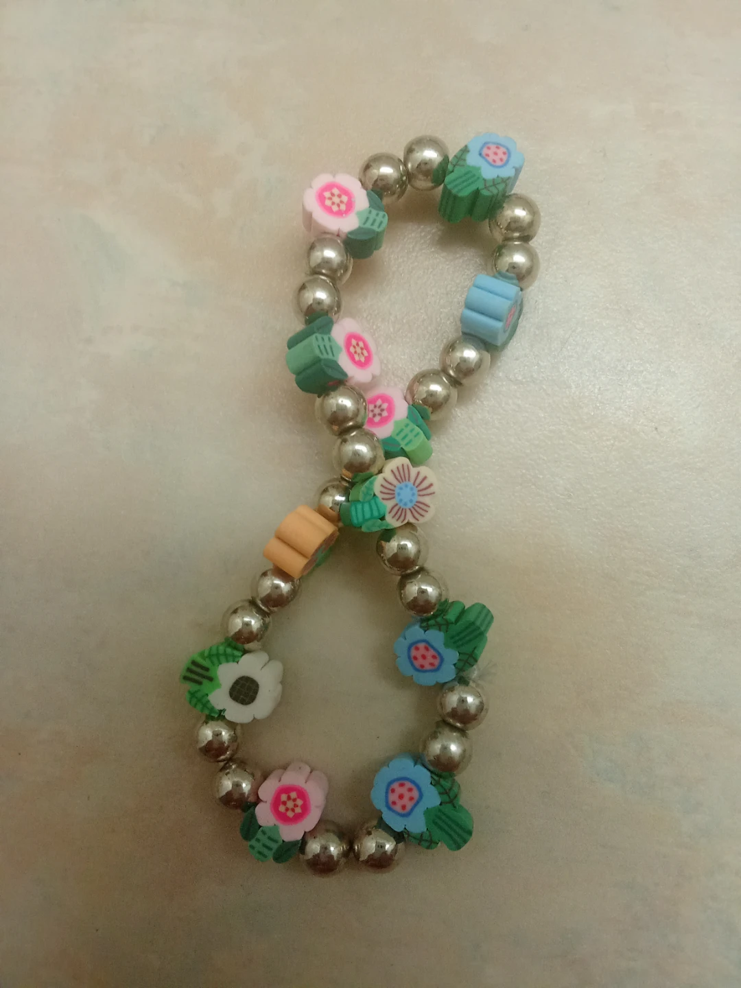 Beaded Bracelet with Flower Charms - photo 2