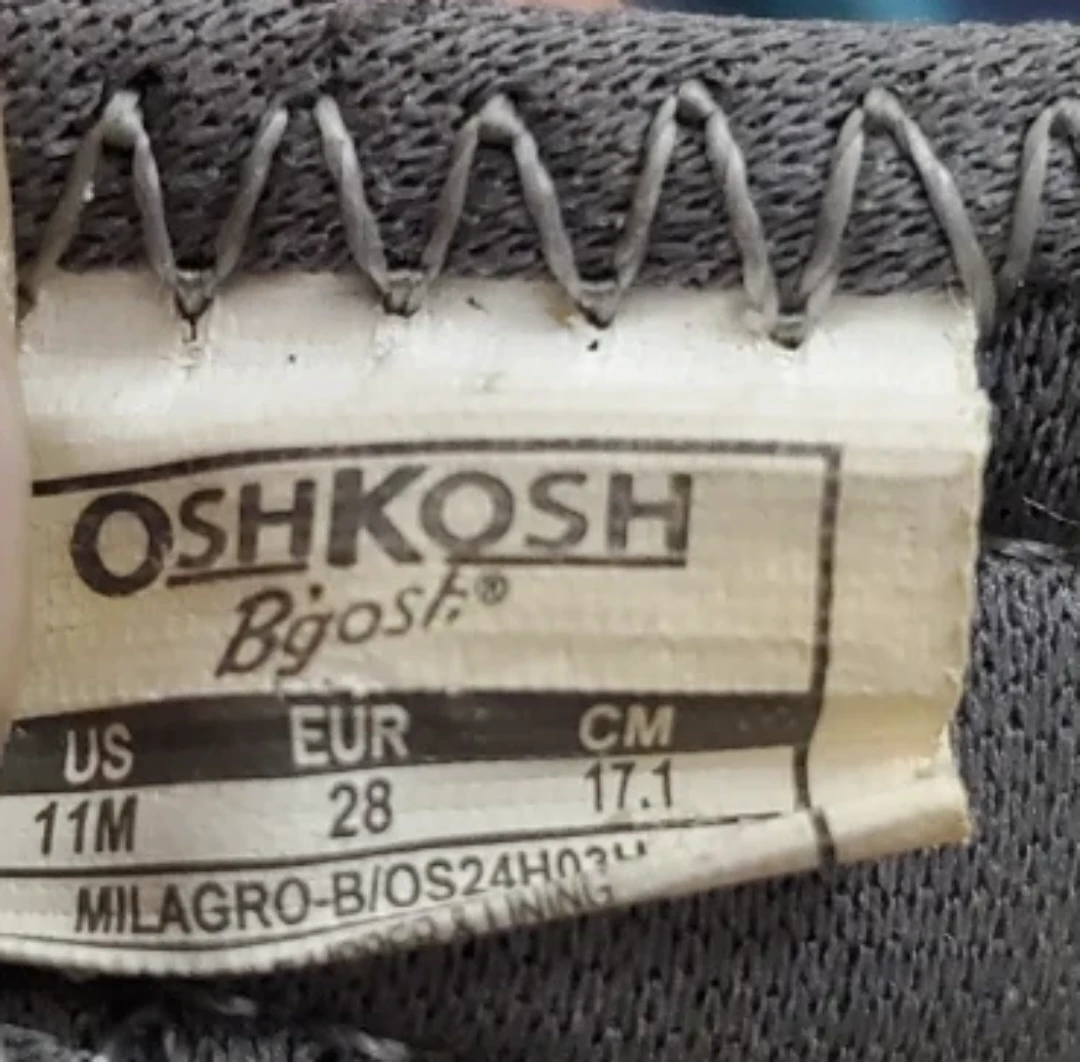 OshKosh B'gosh Kids Sandals Size 11M - photo 4