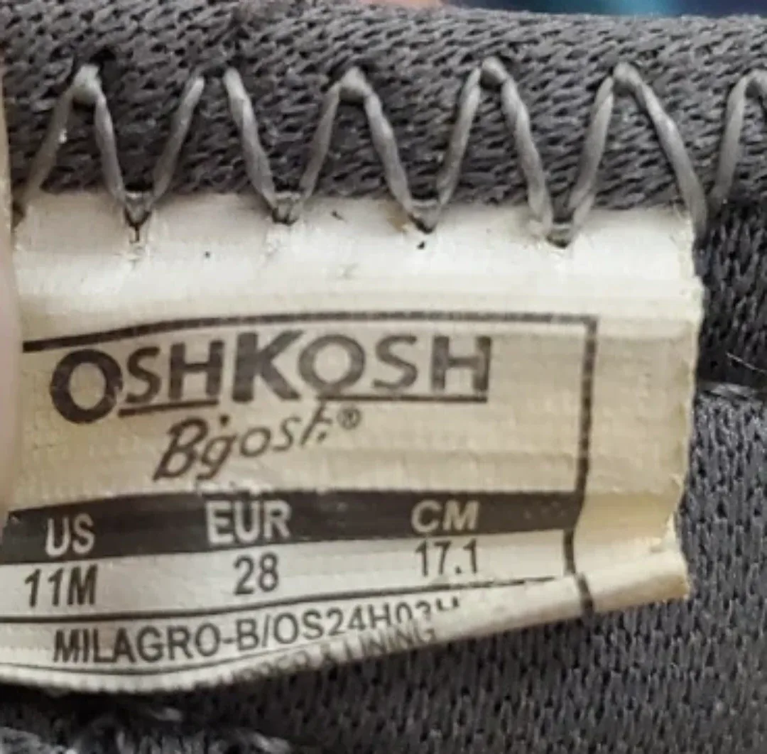 OshKosh B'gosh Kids Sandals Size 11M - photo 4