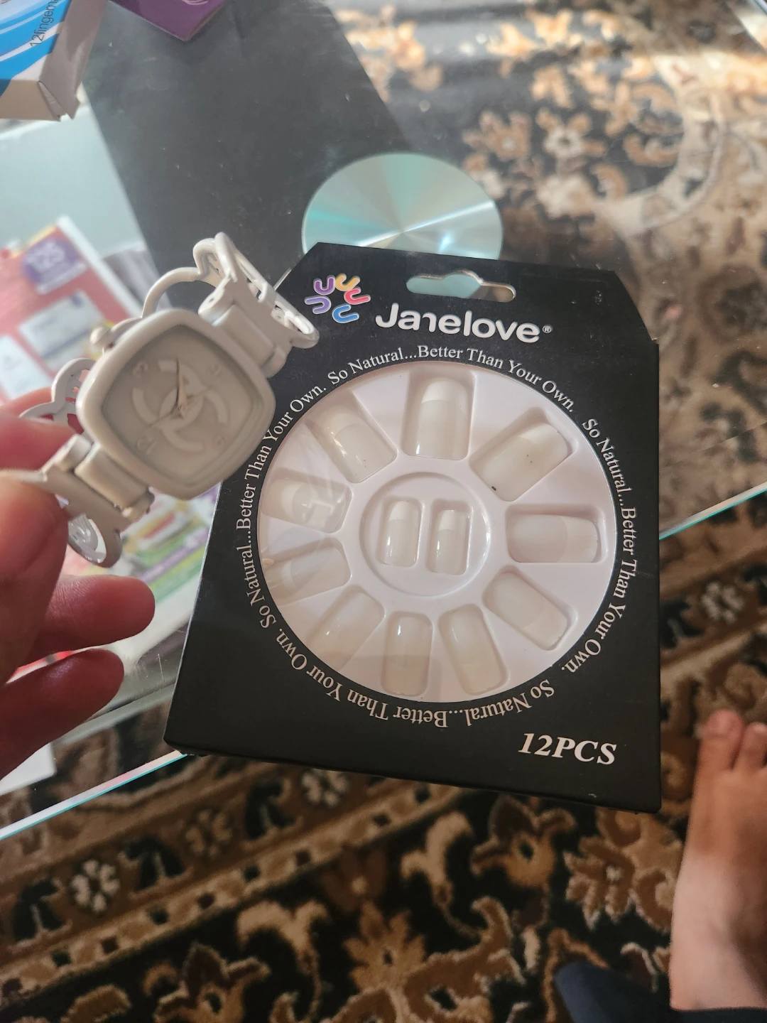 Janelove 12 Piece False Nails and white watch