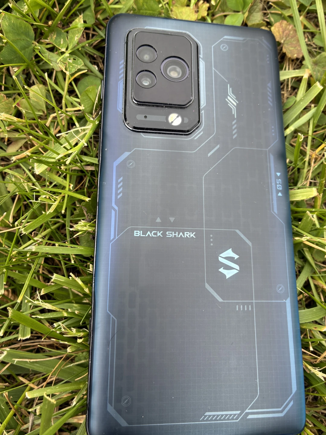 Black Shark Pro 5 Gaming Phone 5G - photo 2