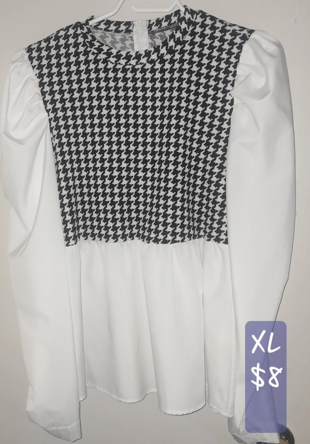 Ladies tops most are new ! - photo 2