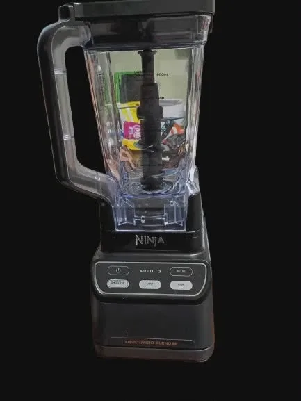 Ninja Auto-IQ Smoothie Blender - photo 2