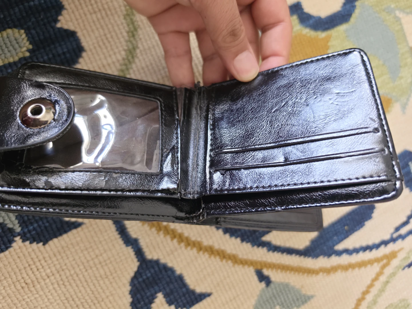 Black Bifold Wallet - photo 3