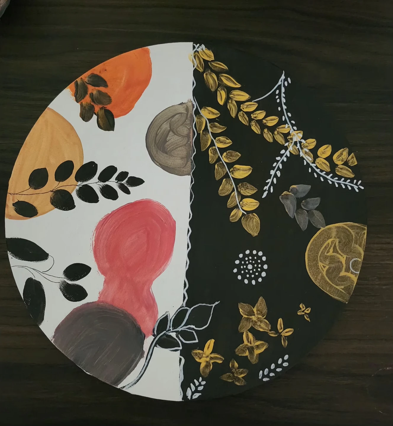 Round Abstract Floral Wall Art