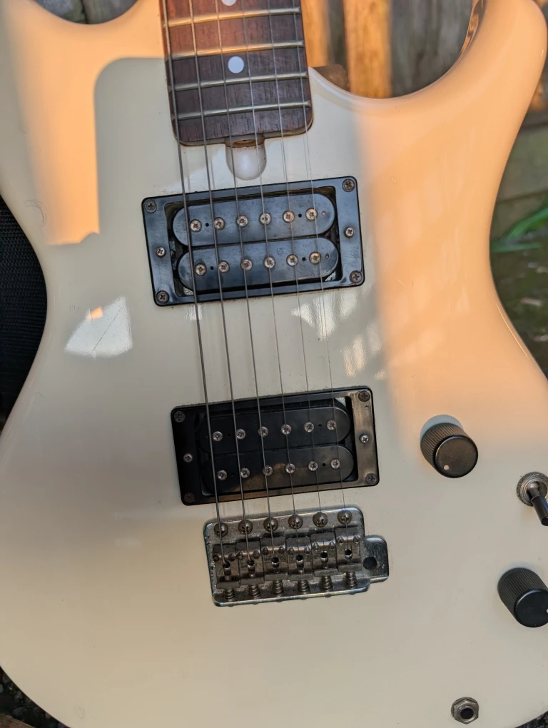 Aria Pro II RS Straycat Japanese Guitar - photo 3