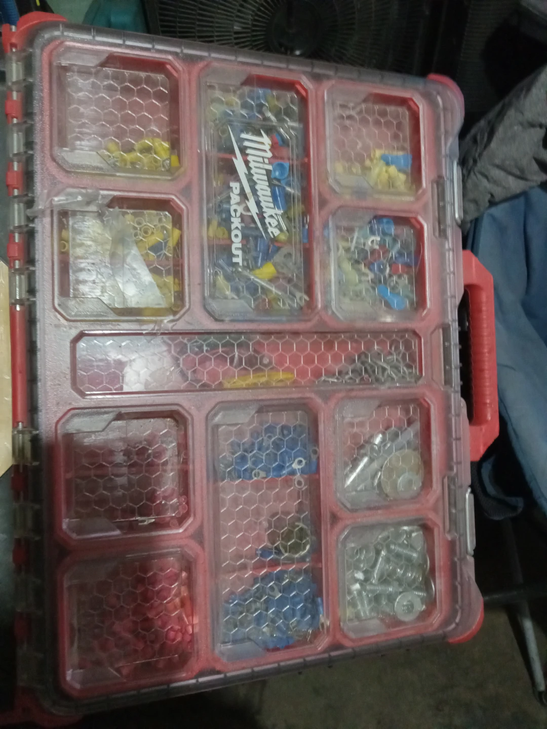 Milwaukee PACKOUT organizer with assorted hardware - photo 5