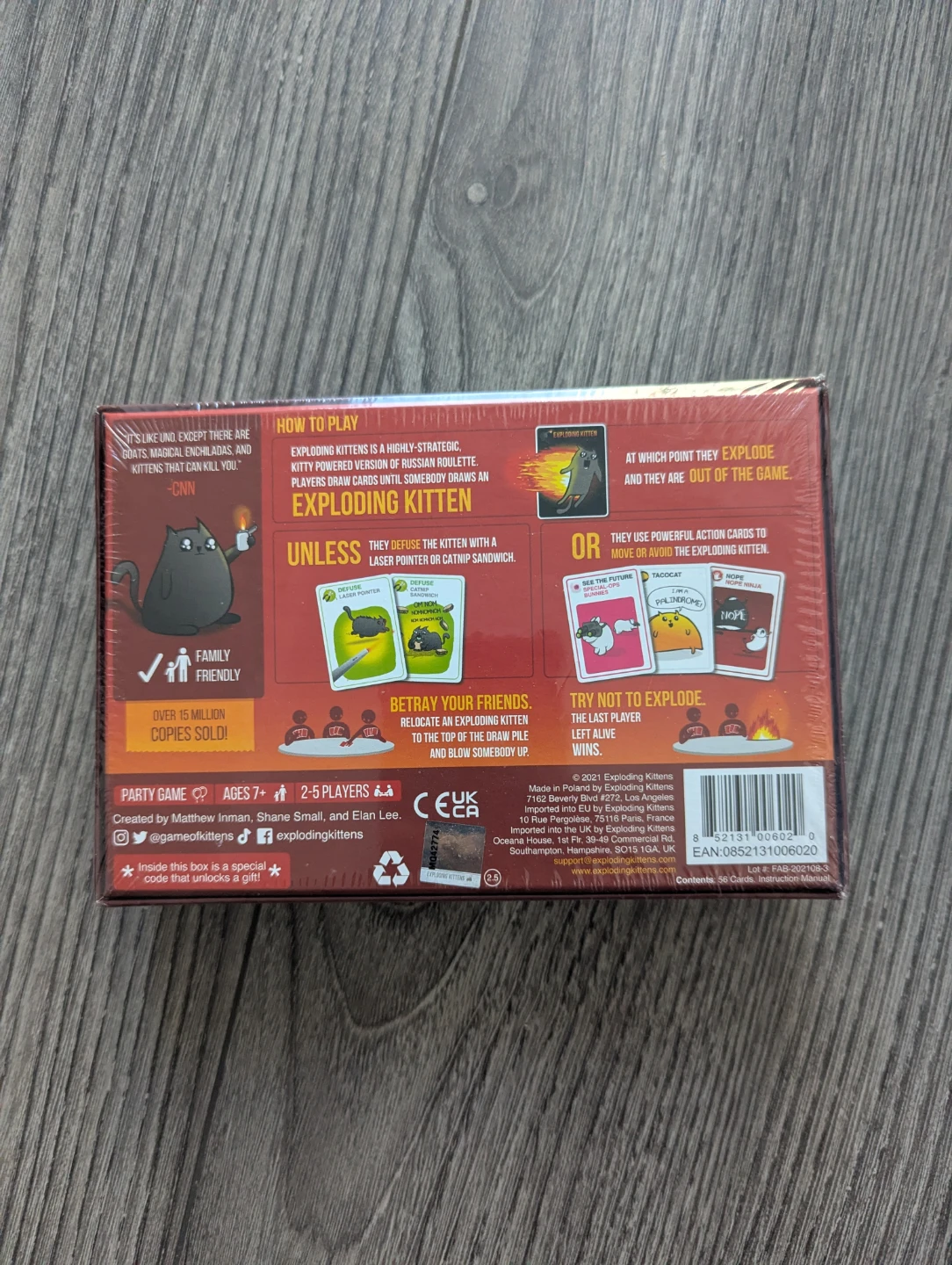 Exploding kittens card game - photo 2