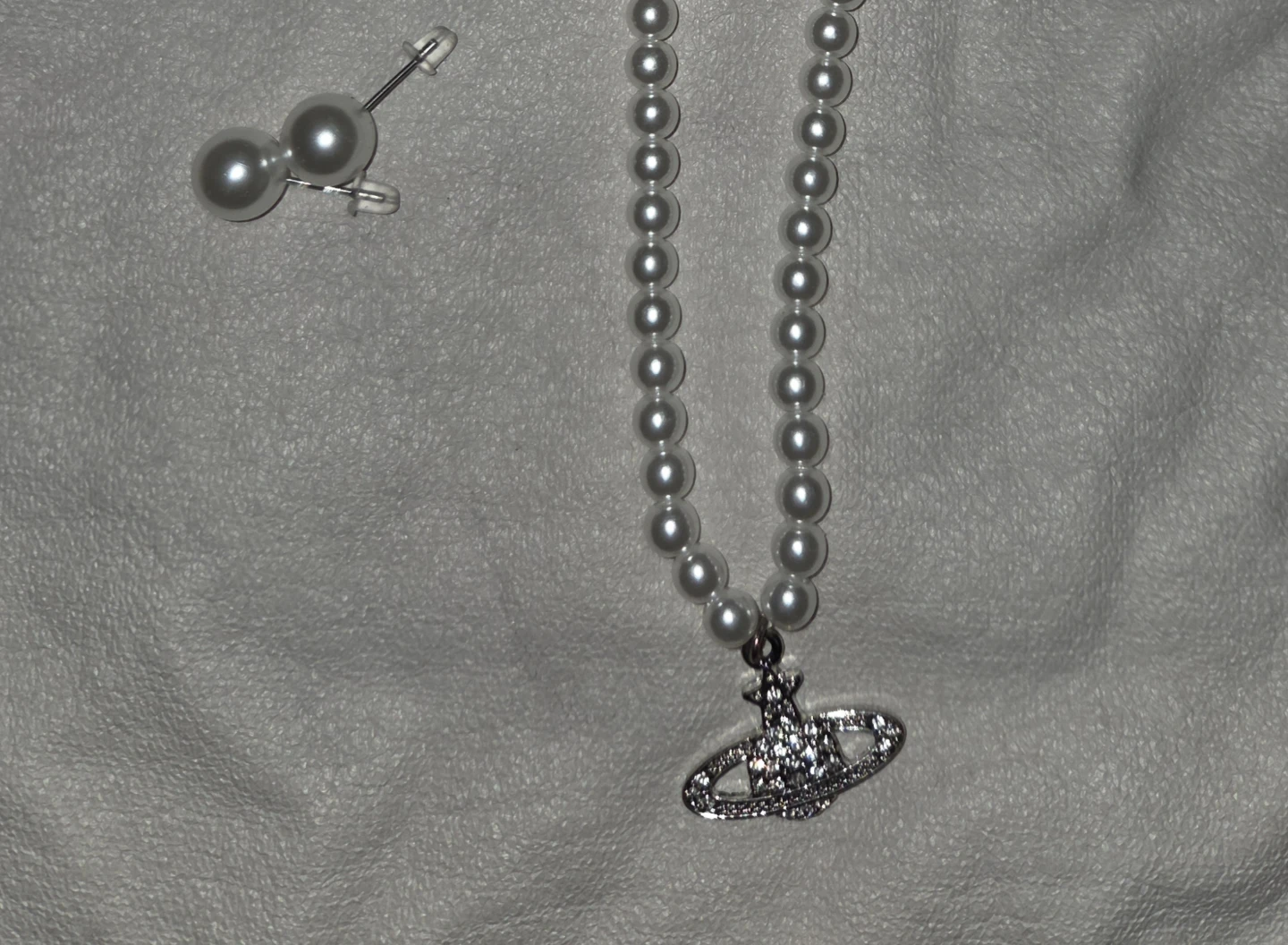 Pearl Necklace with Saturn Pendant and Earrings Set