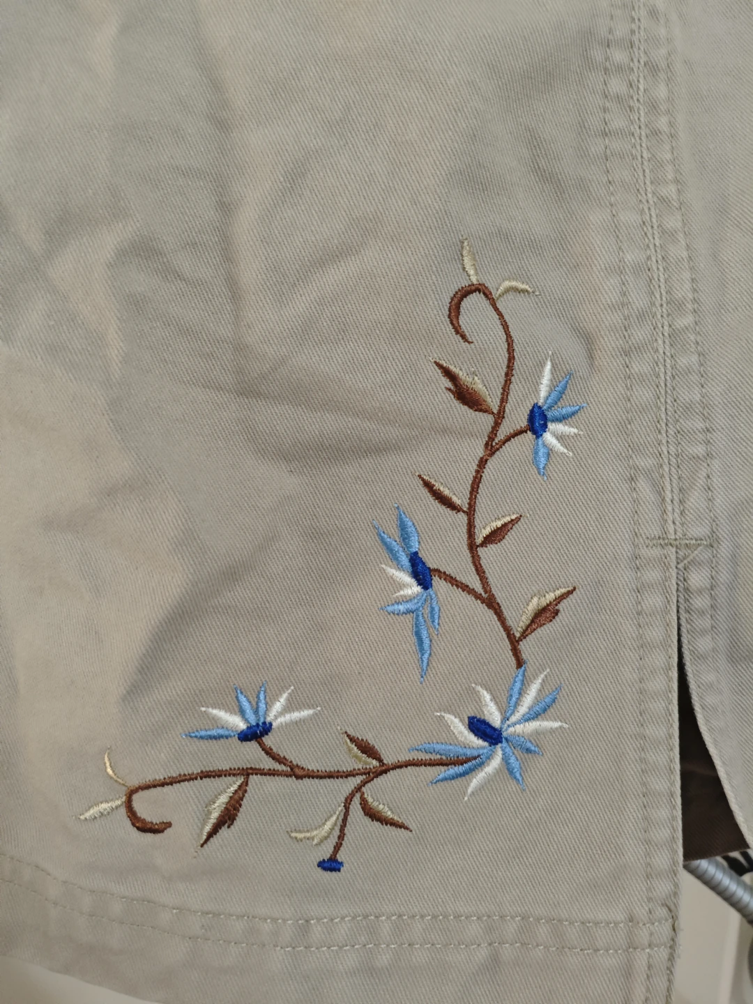 vintage embroidered khaki skort (size S) - photo 3