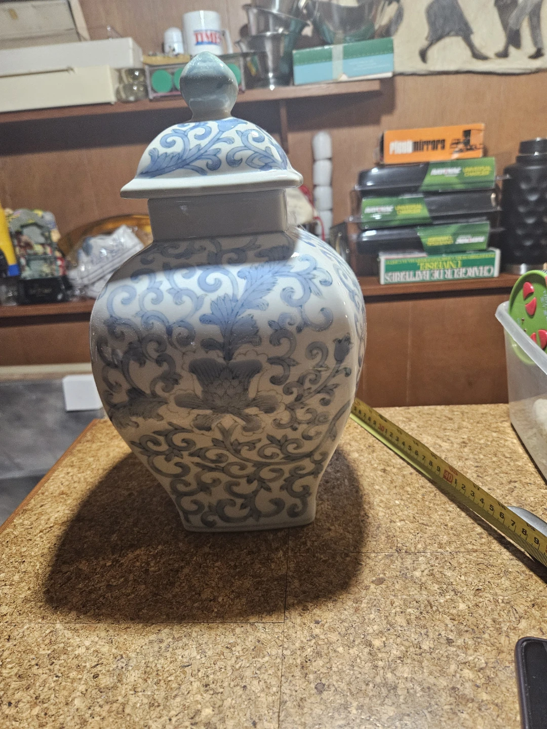 Blue and White Ceramic Ginger Jar with Lid - photo 2