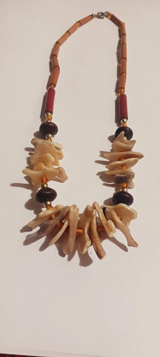 Beautiful one of a kind sea shell beaded necklace - photo 2
