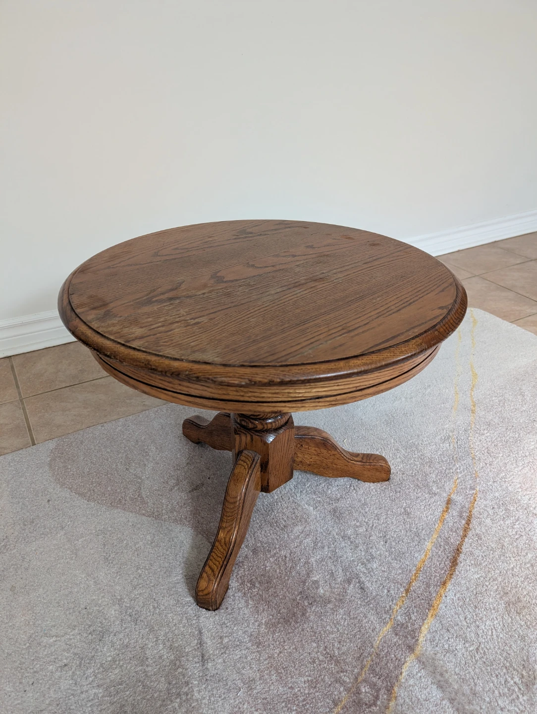 Round Oak Pedestal Coffee Table