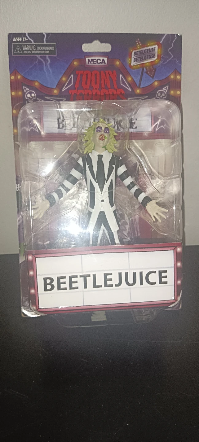 NECA Beetlejuice Toony Terrors Figure