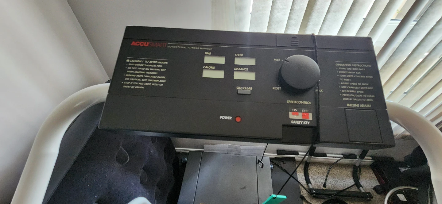 ProForm ESP 6 Treadmill – Heavy-Duty Older Model - photo 3