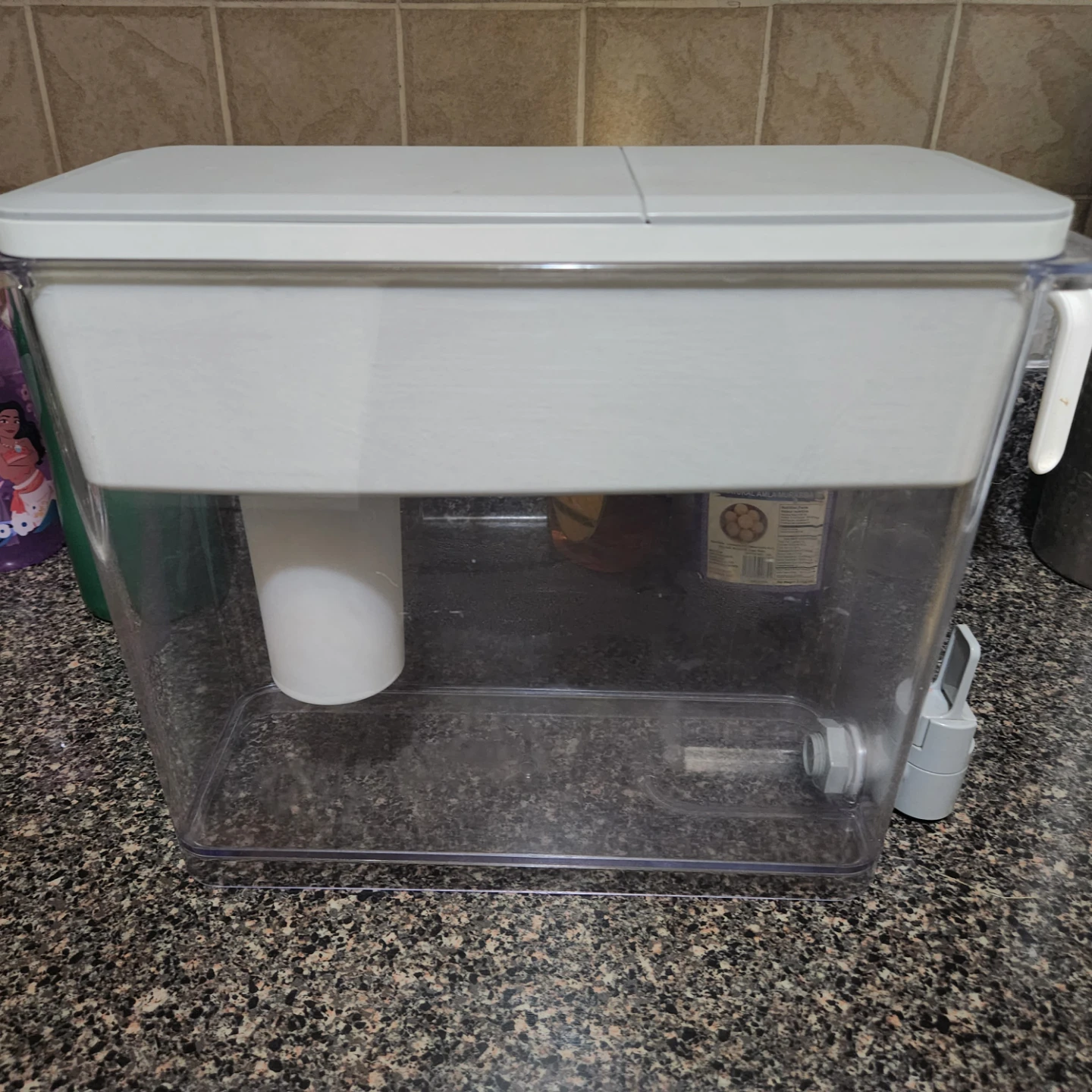 Brita Water Filter Pitcher with Spigot - photo 2