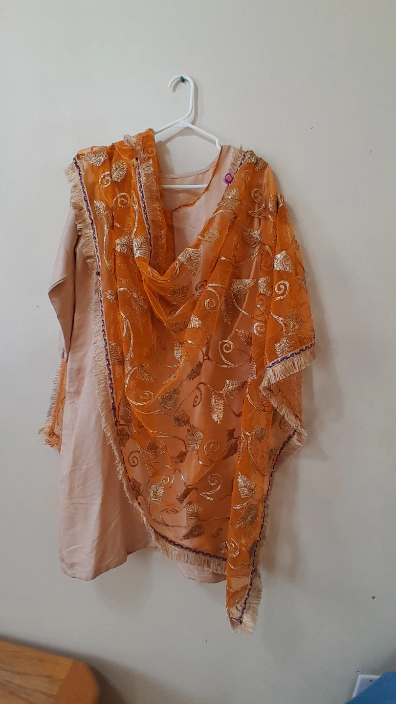 Beige Kurti with Orange Embroidered Dupatta $35 - photo 2